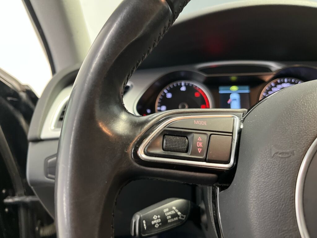 Audi A4 allroad quattro 2015 Musta