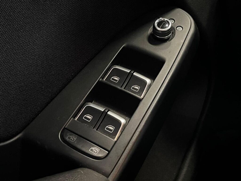 Audi A4 allroad quattro 2015 Musta