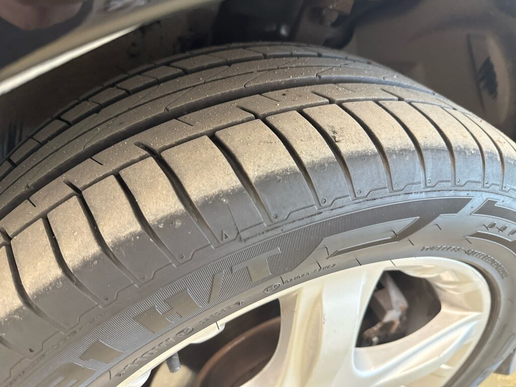 Mercedes-Benz R 2008 Musta