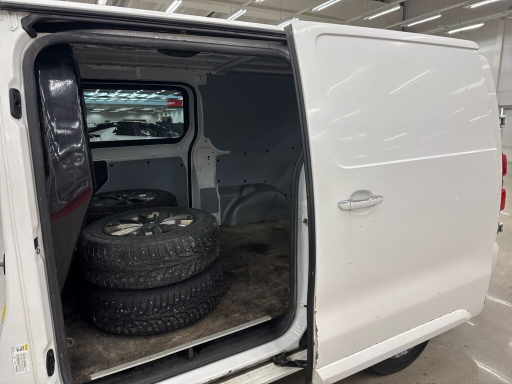 Toyota Proace 2018 Valkoinen