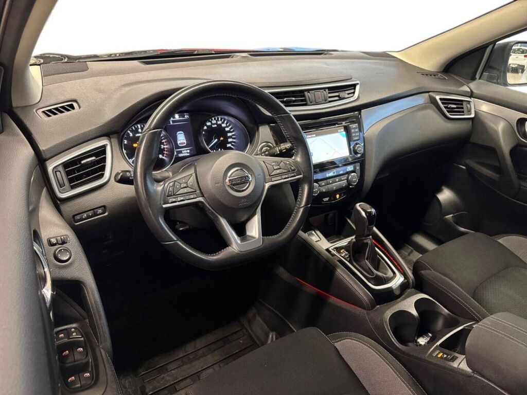 Nissan Qashqai 2018 Musta