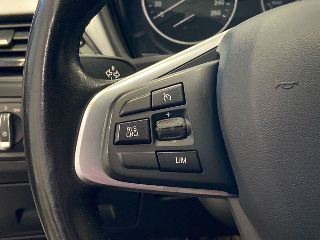 BMW X1 2018 Valkoinen
