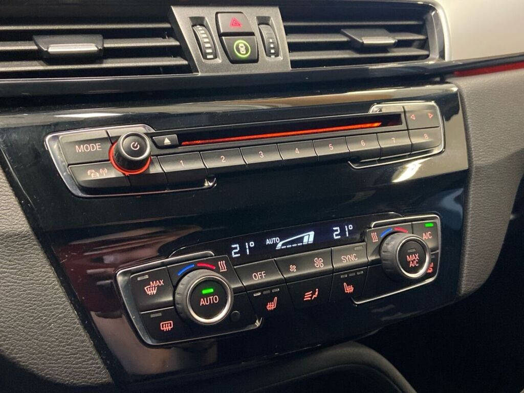 BMW X1 2018 Valkoinen