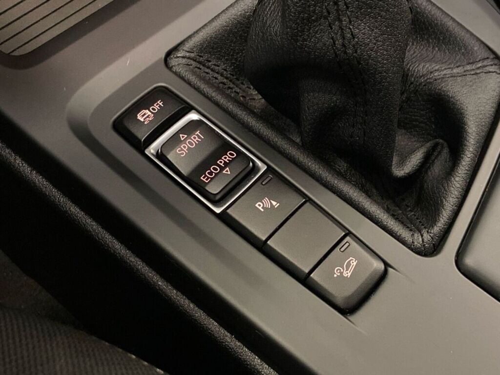 BMW X1 2018 Valkoinen