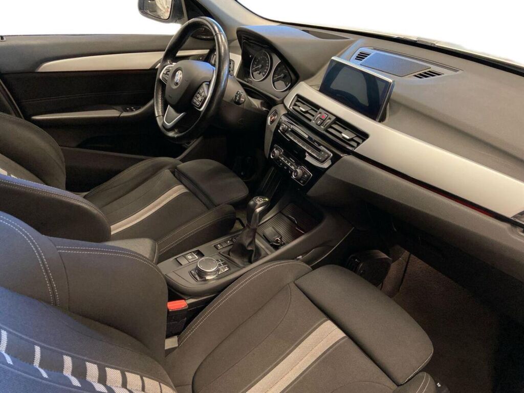 BMW X1 2018 Valkoinen