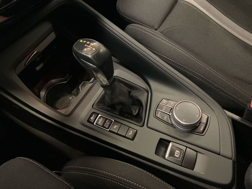 BMW X1 2018 Valkoinen