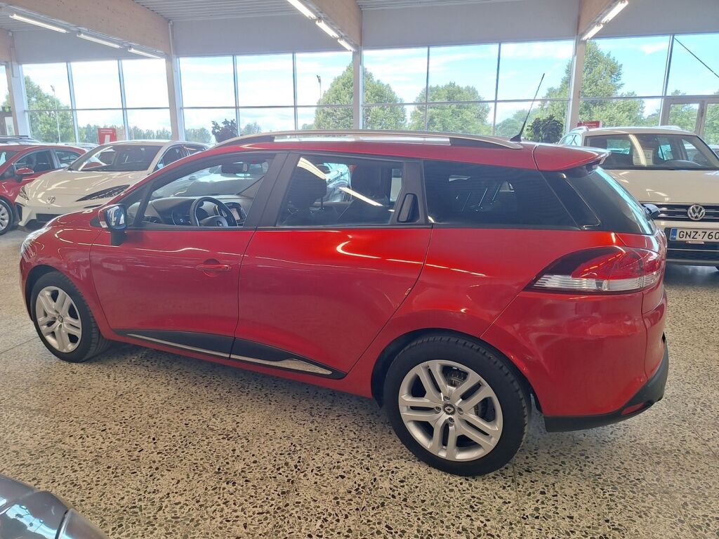 Renault Clio 2018 Punainen