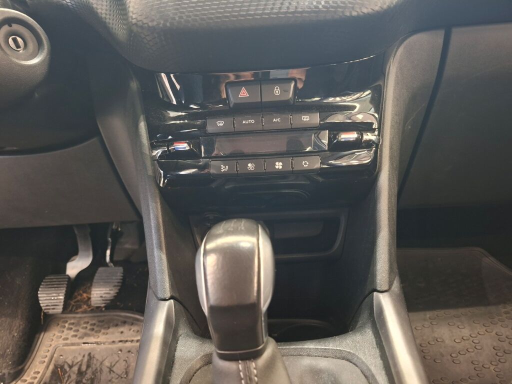 Peugeot 2008 2018 Valkoinen