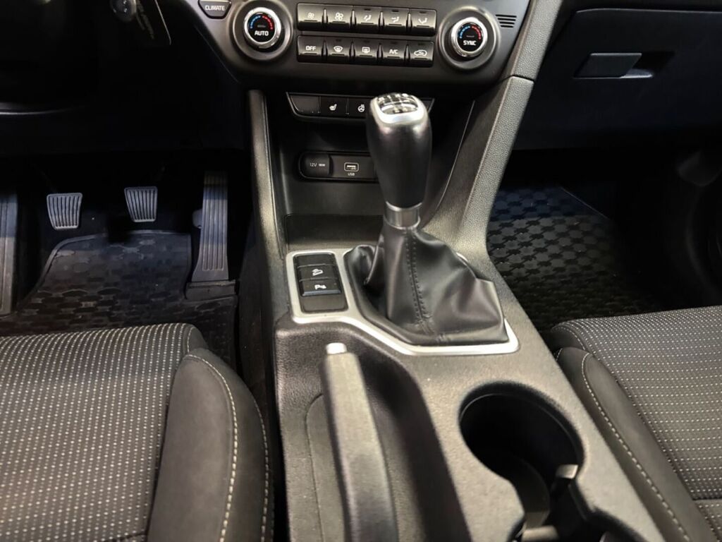 Kia Sportage 2019 Valkoinen