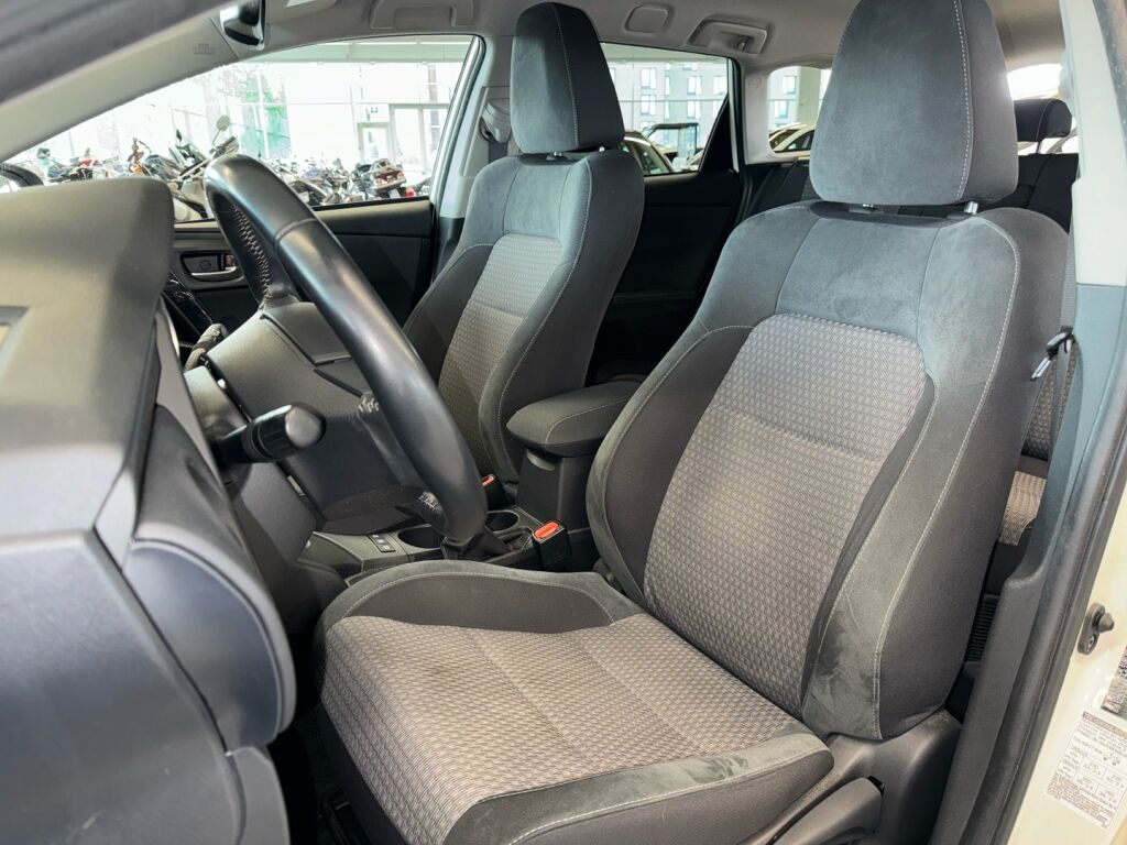 Toyota Auris 2018 Valkoinen