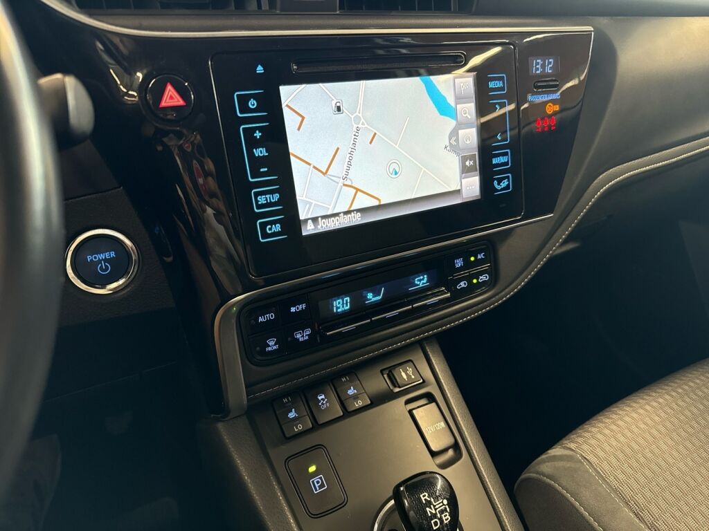 Toyota Auris 2018 Valkoinen