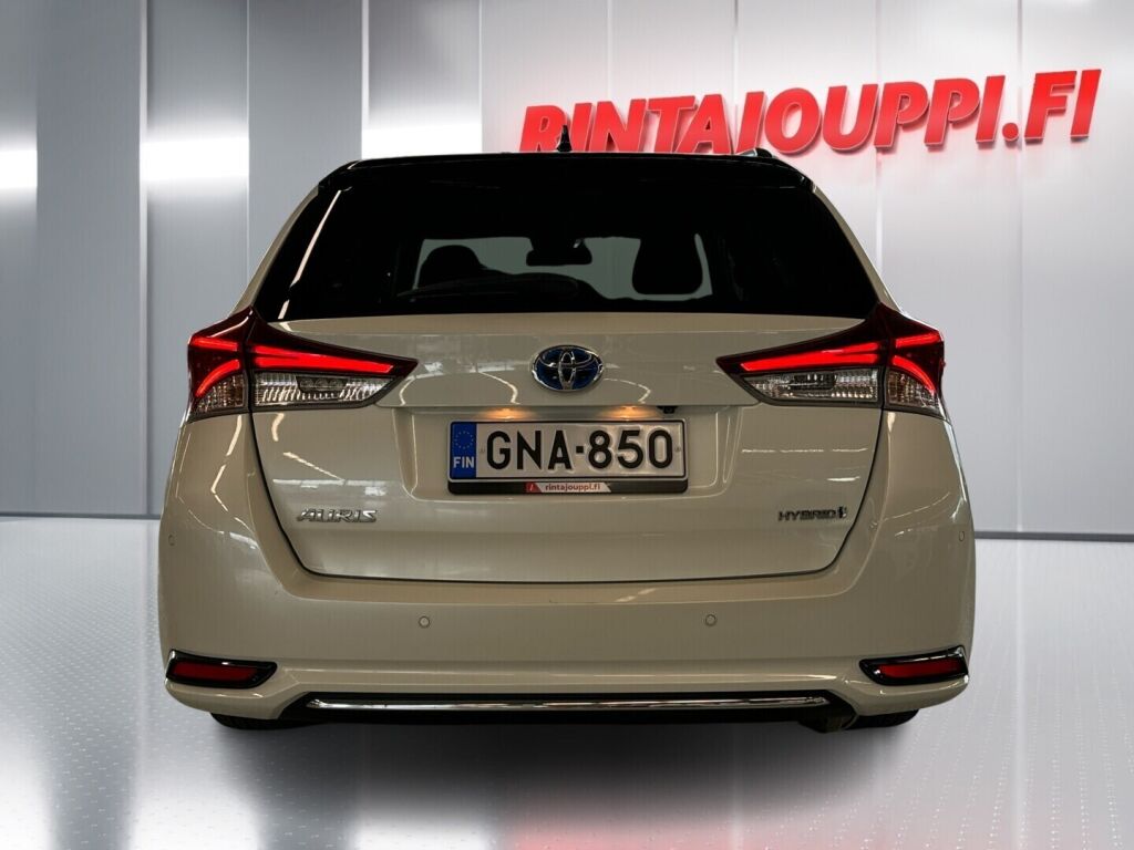 Toyota Auris 2018 Valkoinen