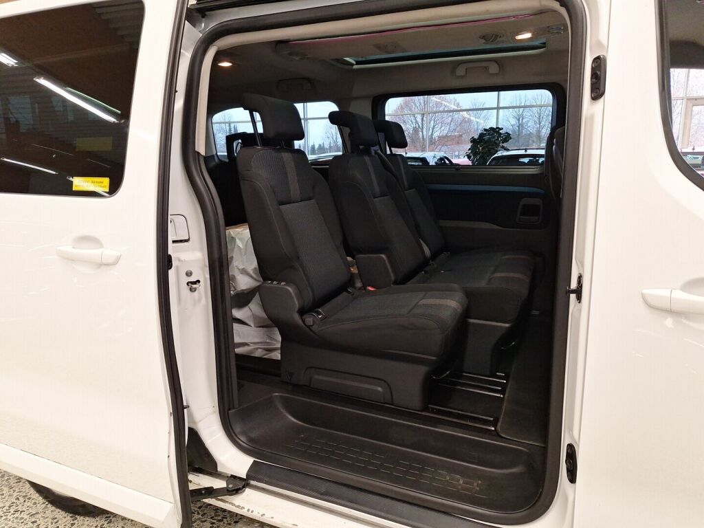 Peugeot Traveller 2019 Valkoinen