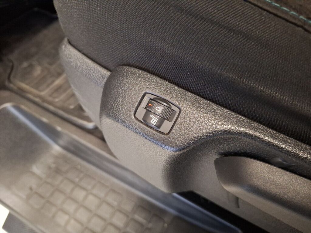 Peugeot Traveller 2019 Valkoinen