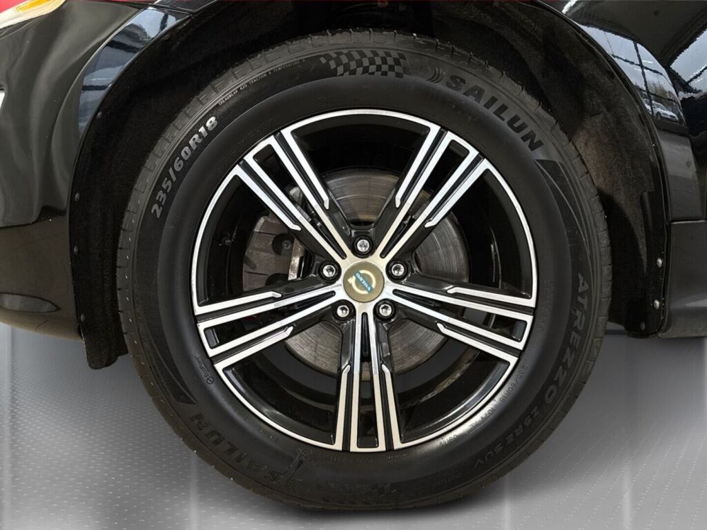 Volvo XC60 2014 Musta