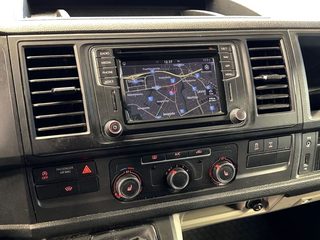 Volkswagen Transporter 2018 Valkoinen