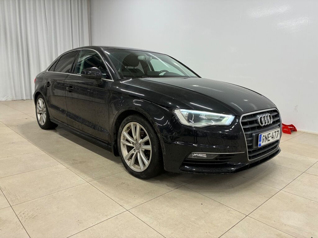 Audi A3 2015 Musta