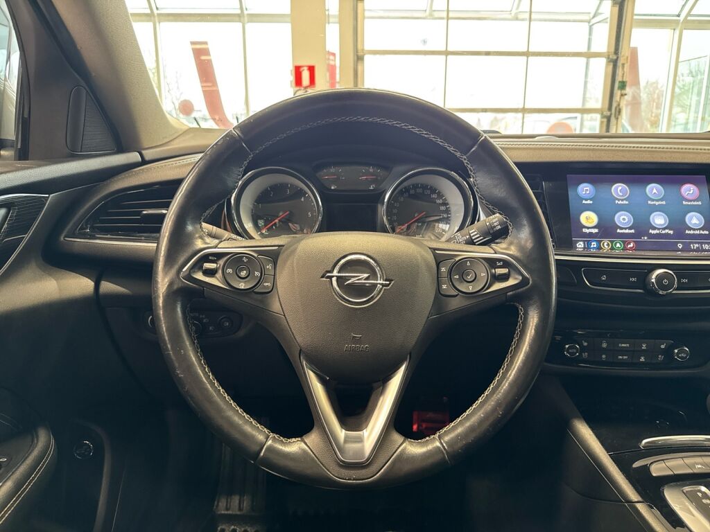 Opel Insignia 2019 Valkoinen