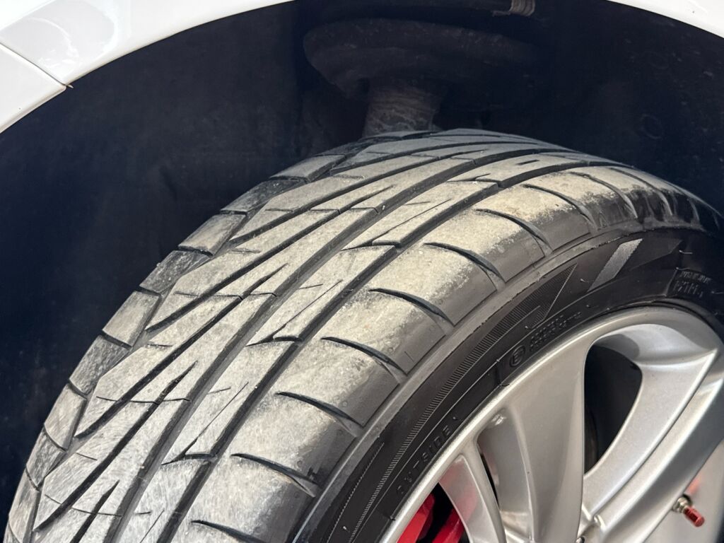 Opel Insignia 2019 Valkoinen