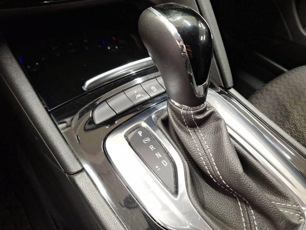 Opel Insignia 2019 Harmaa