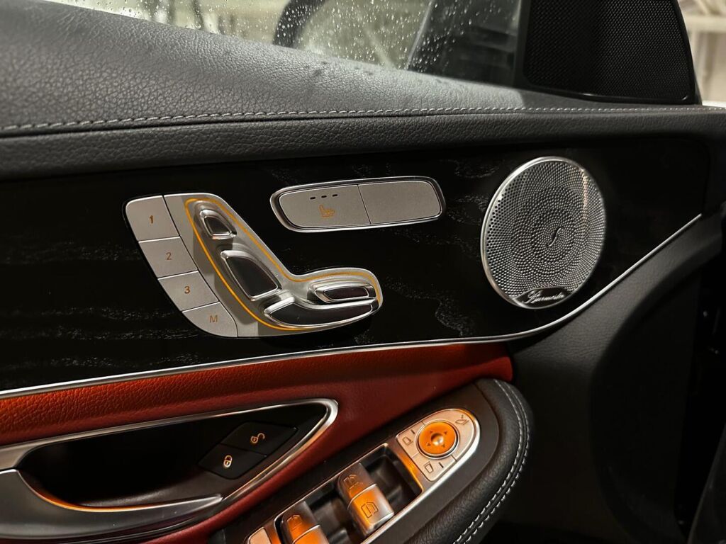 Mercedes-Benz C 2016 Harmaa