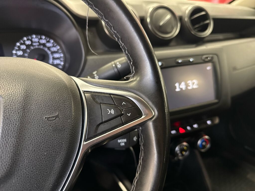 Dacia Duster 2018 Oranssi