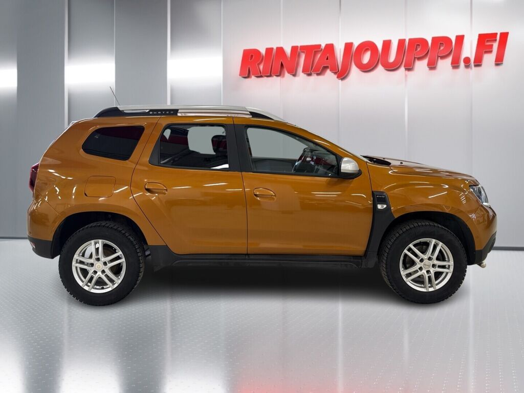 Dacia Duster 2018 Oranssi