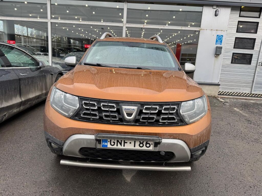 Dacia Duster 2018 Oranssi