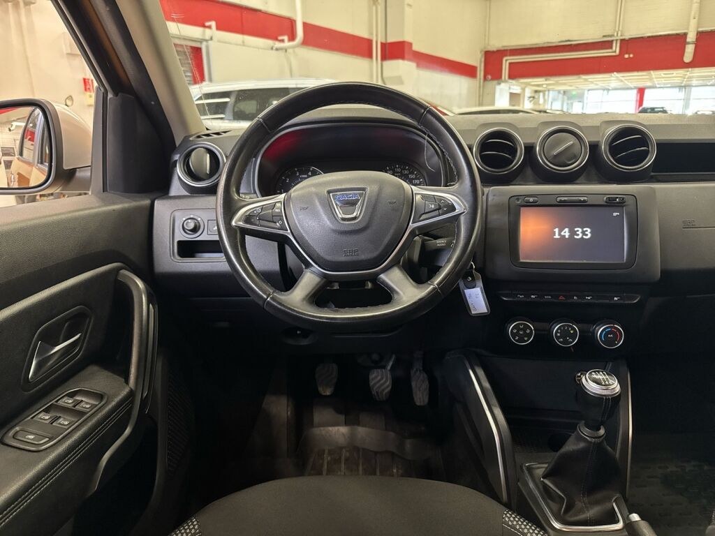 Dacia Duster 2018 Oranssi