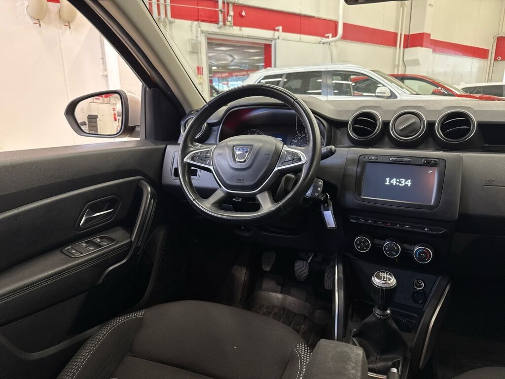 Dacia Duster 2018 Oranssi