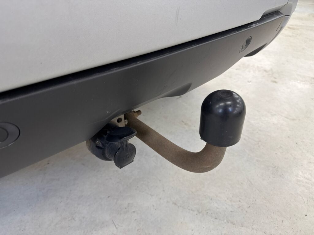 Dacia Duster 2018 Oranssi