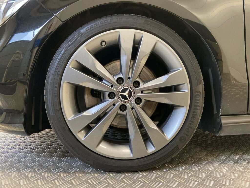 Mercedes-Benz CLA 2019 Musta