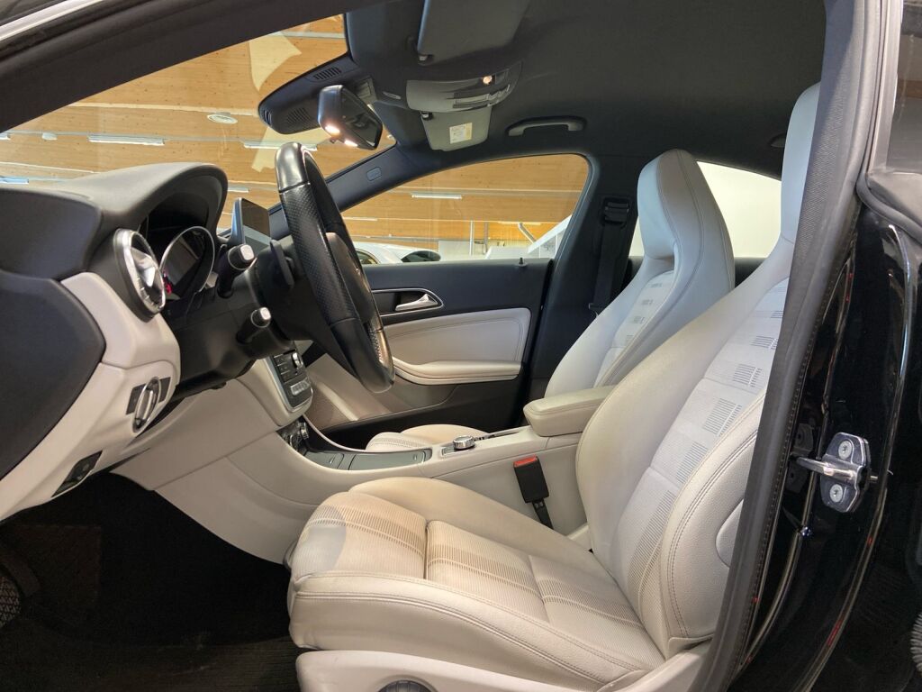 Mercedes-Benz CLA 2019 Musta