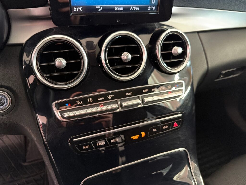Mercedes-Benz C 2019 Harmaa