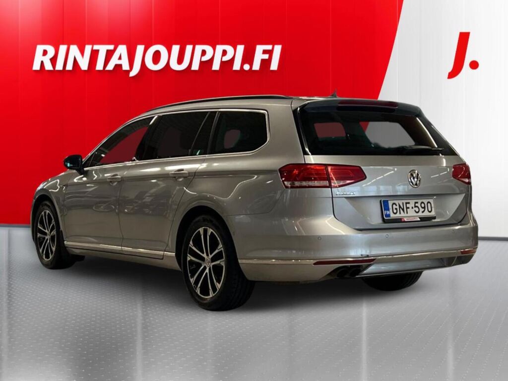 Volkswagen Passat 2018 Sininen
