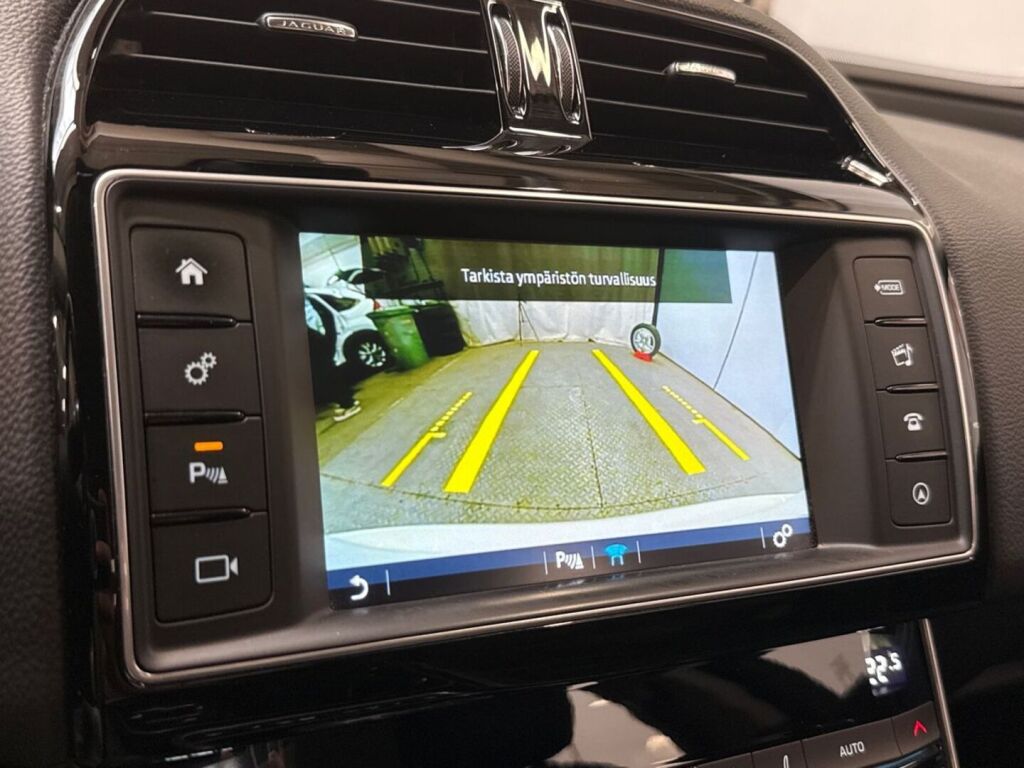 Jaguar XE 2015 Valkoinen