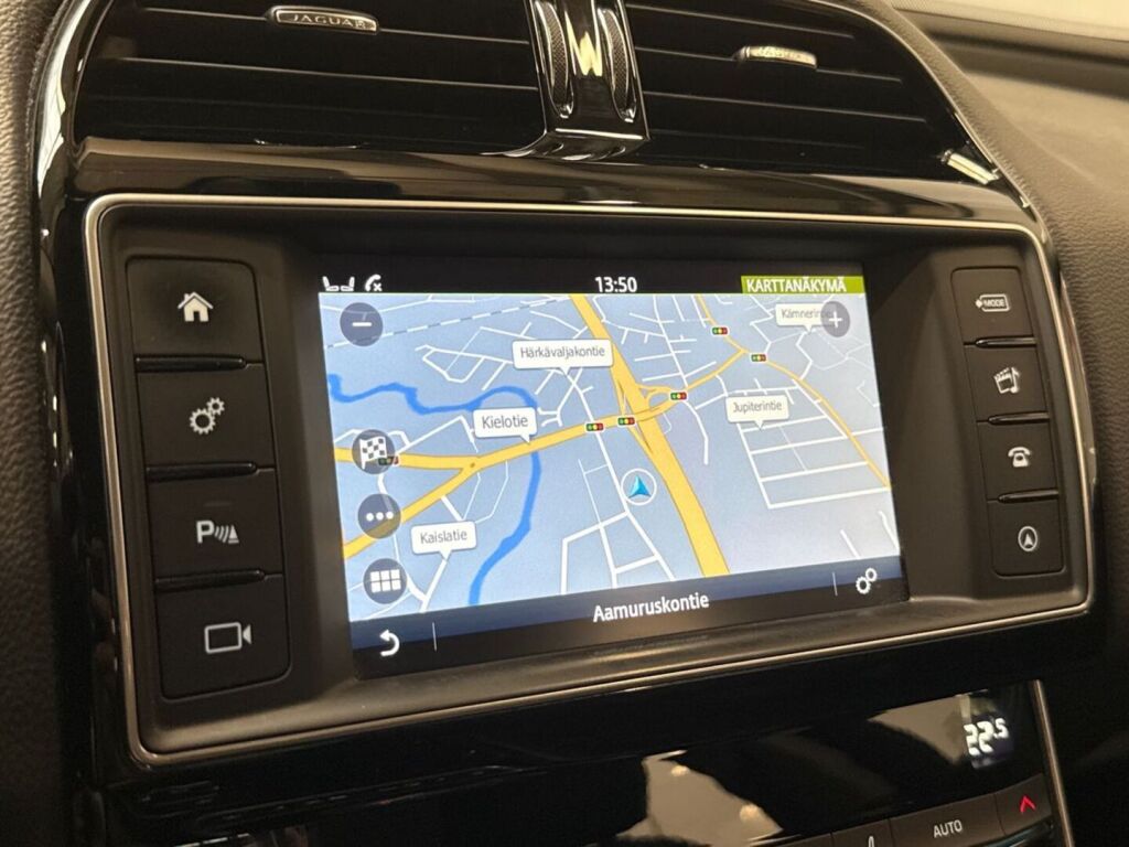 Jaguar XE 2015 Valkoinen