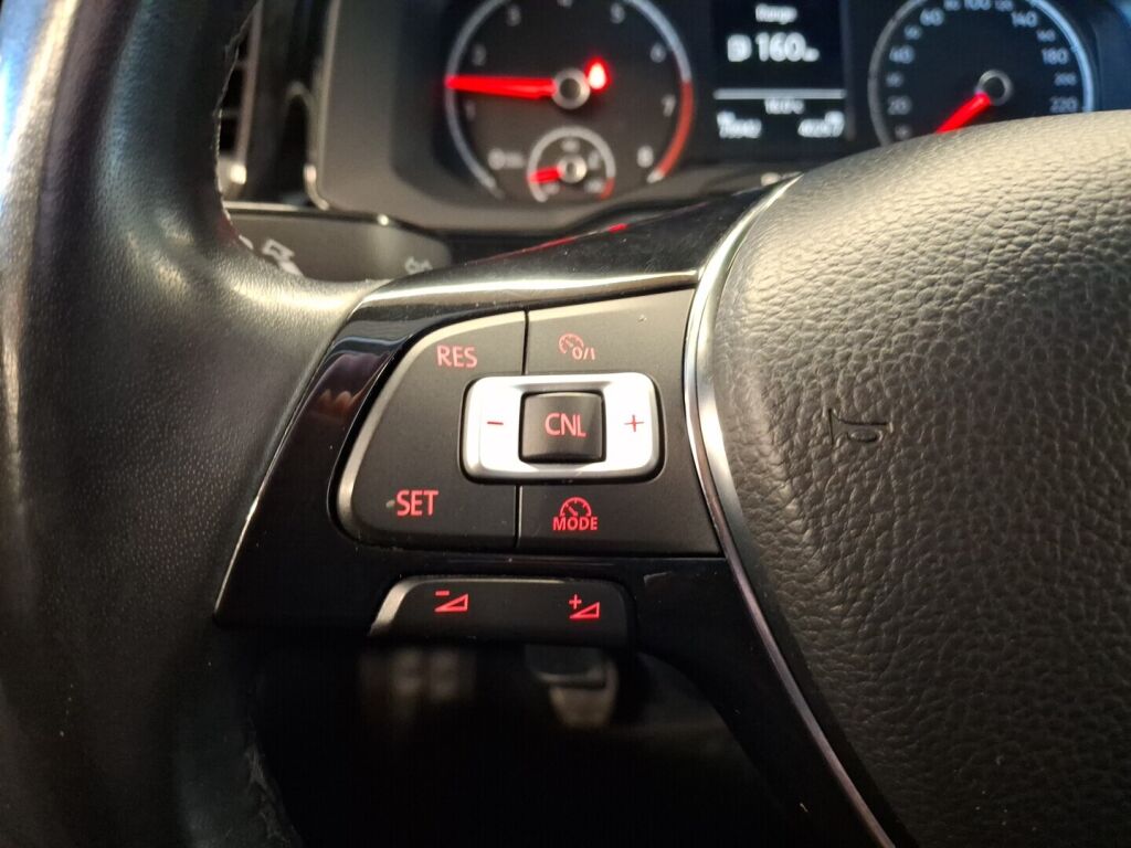 Volkswagen Polo 2018 Sininen