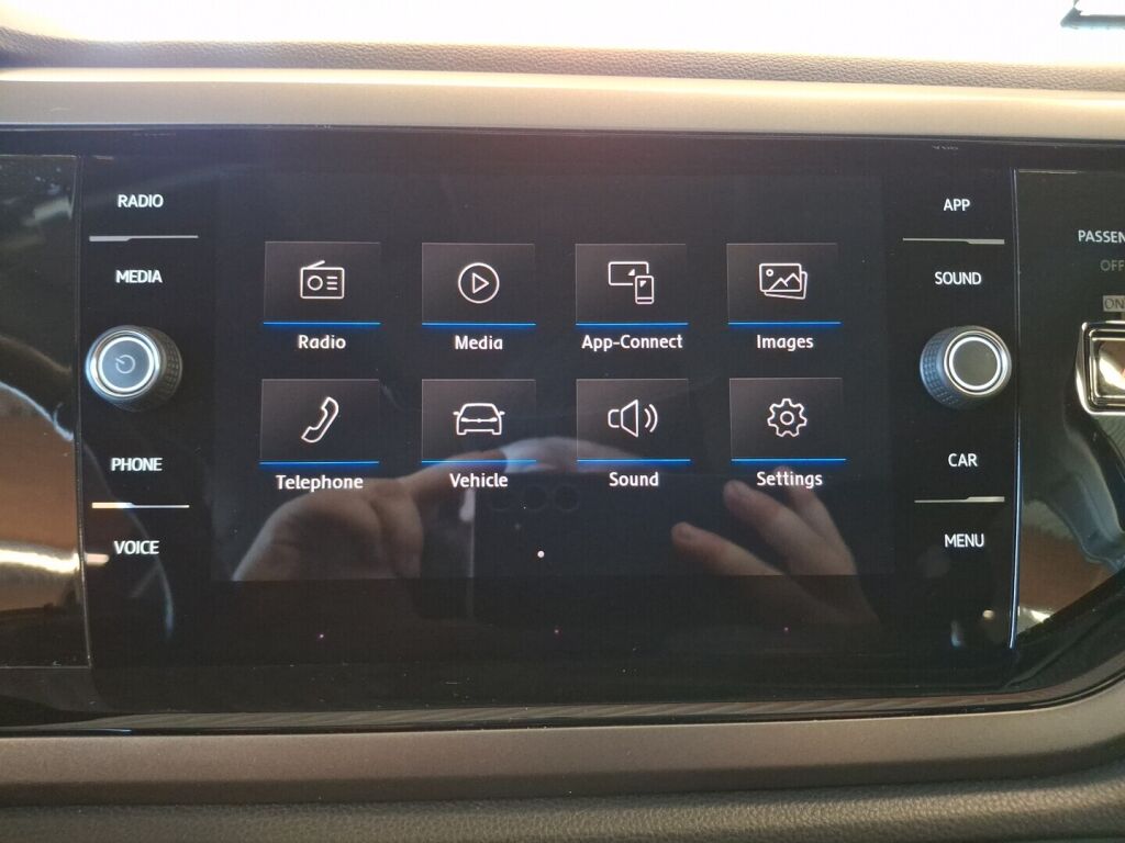 Volkswagen Polo 2018 Sininen