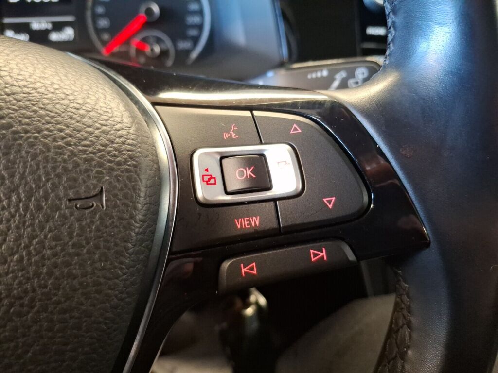 Volkswagen Polo 2018 Sininen