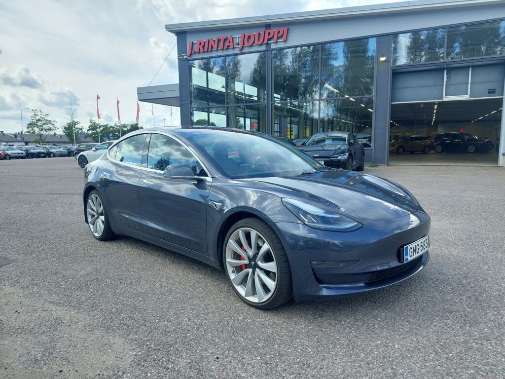 Tesla Model 3 2019 Harmaa