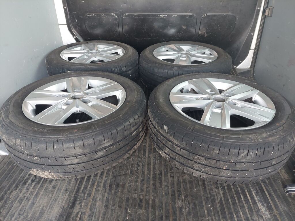 Volkswagen Transporter 2018 Hopea