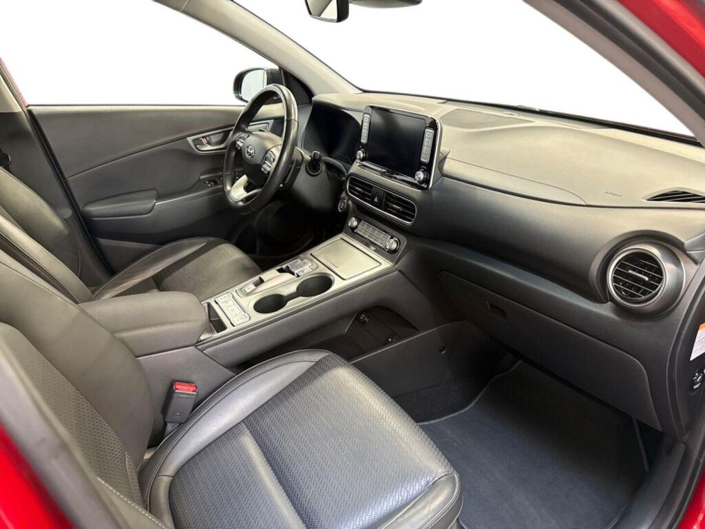 Hyundai KONA 2019 Punainen