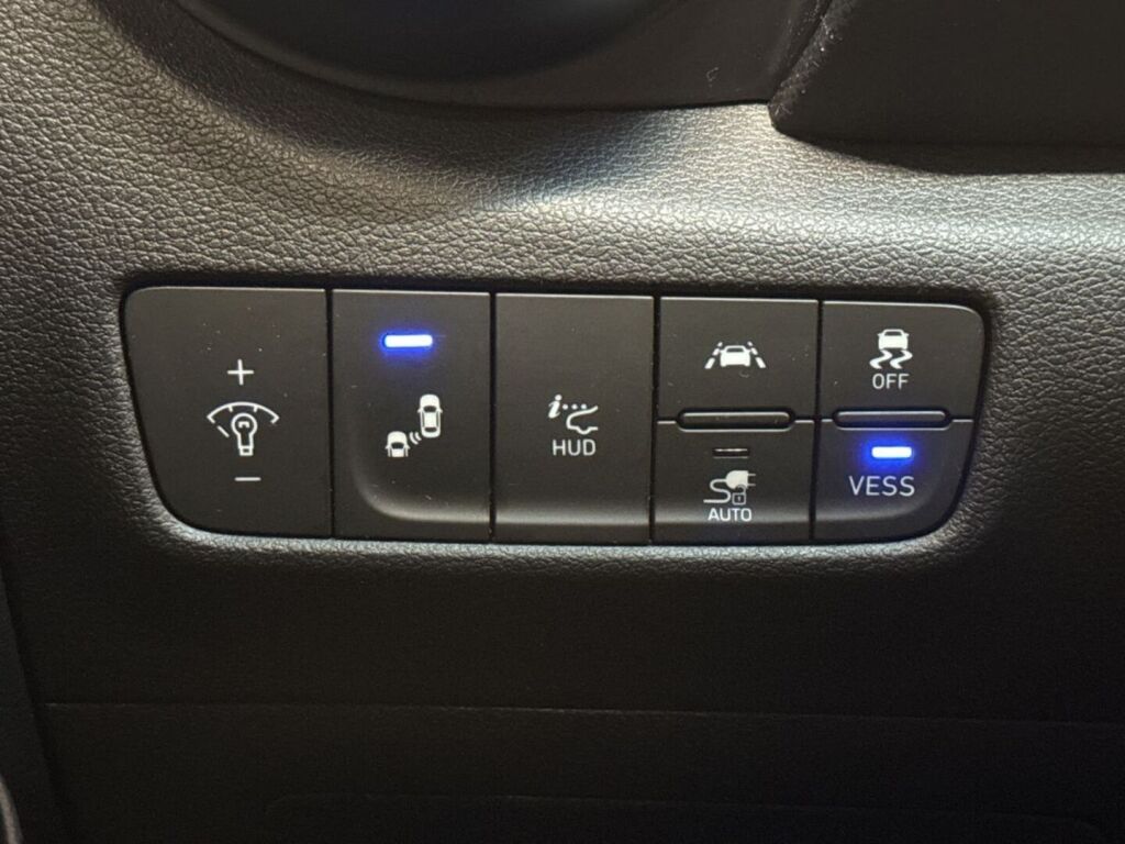 Hyundai KONA 2019 Punainen