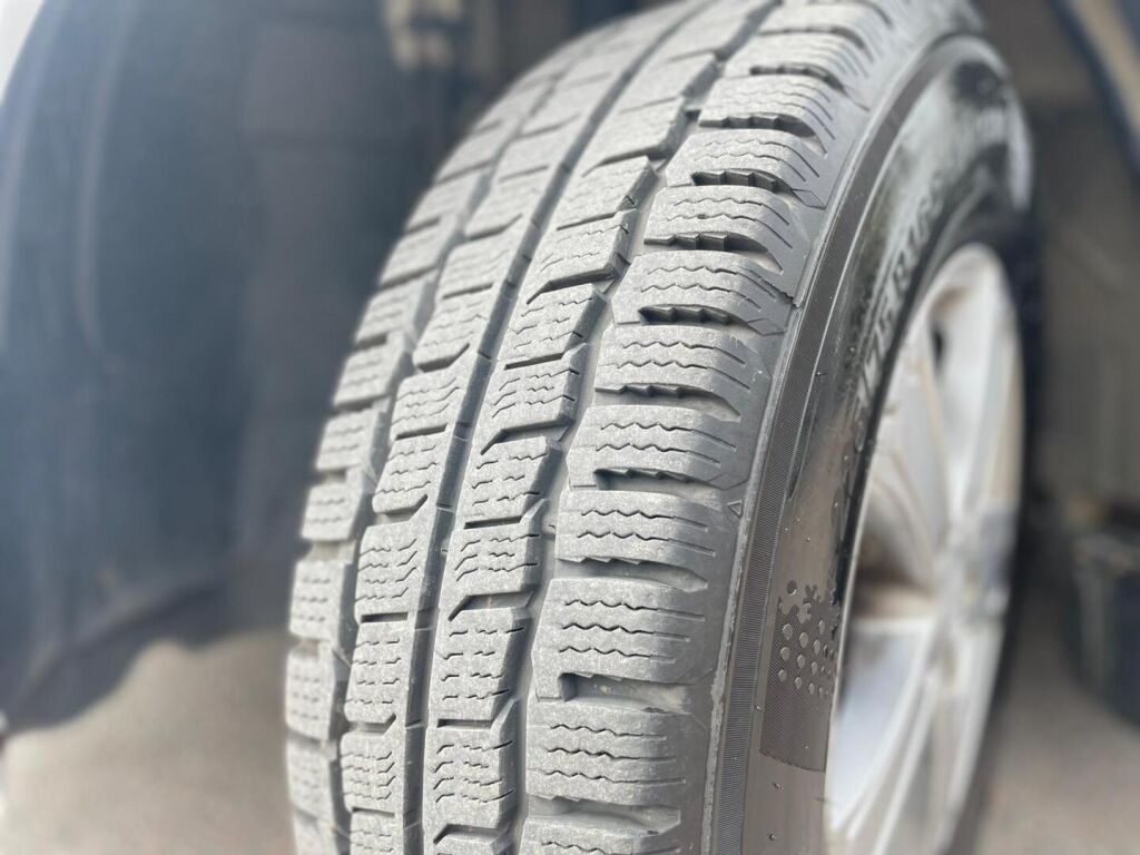 Dethleffs PULSE T 6651 2019 Valkoinen