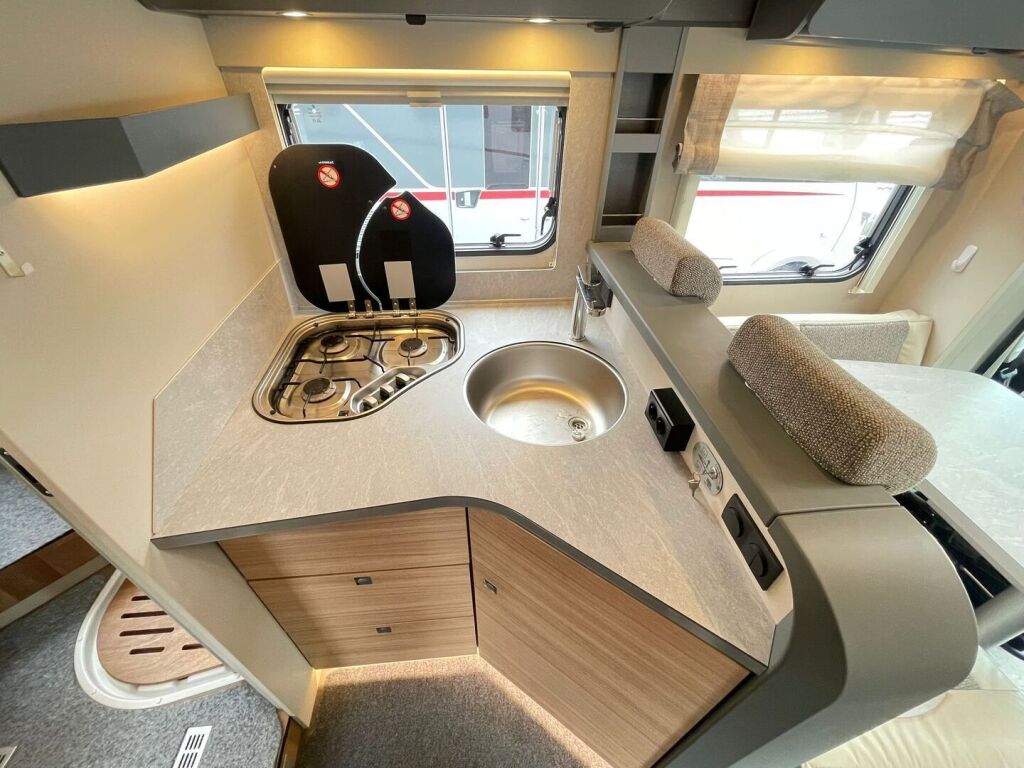 Dethleffs PULSE T 6651 2019 Valkoinen