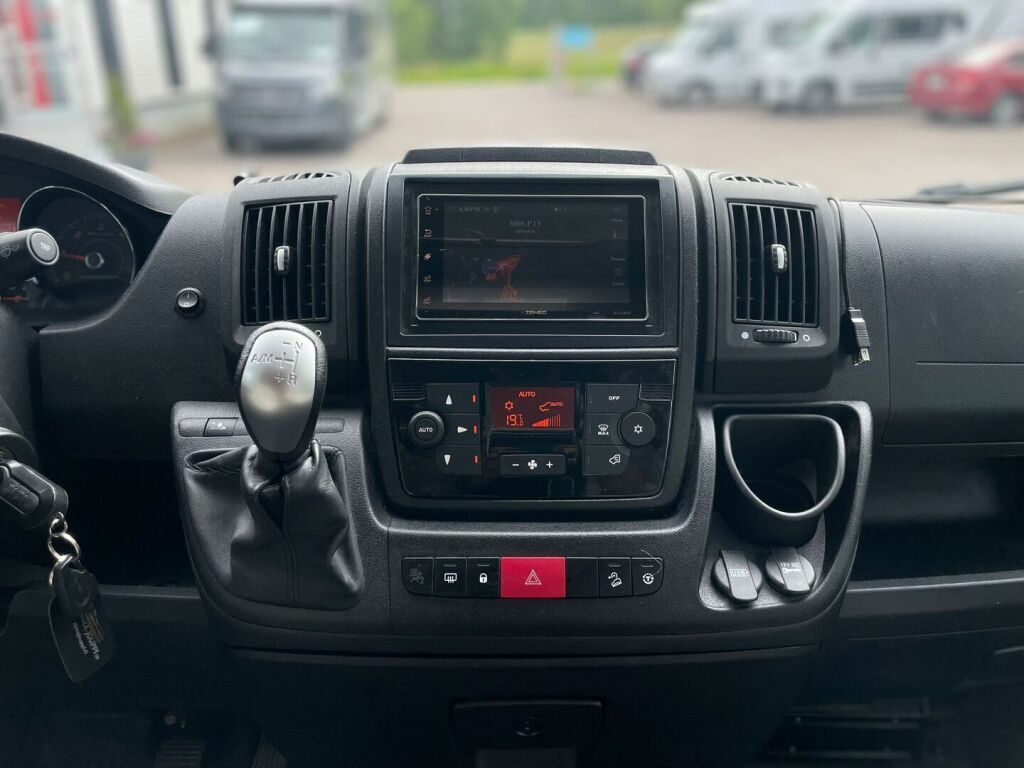 Dethleffs PULSE T 6651 2019 Valkoinen