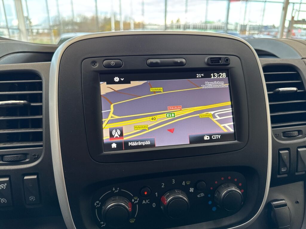 Nissan NV300 2019 Sininen