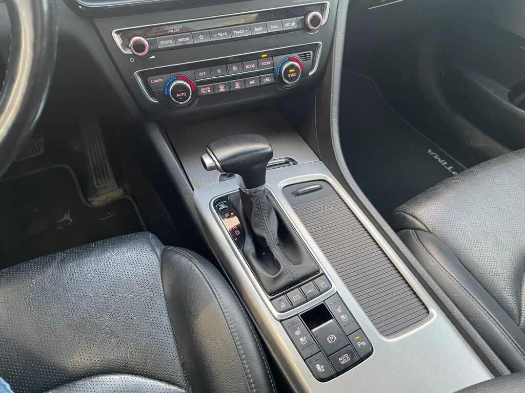 Kia Optima 2020 Harmaa