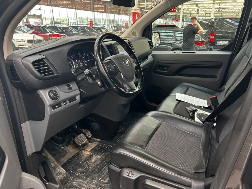 Toyota Proace 2019 Harmaa